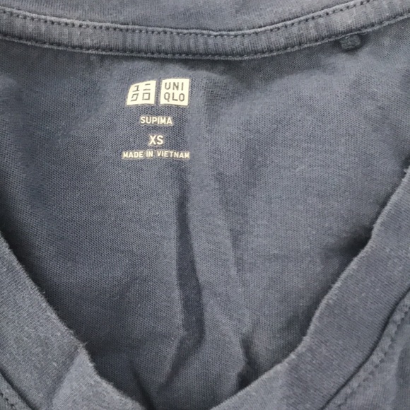 Bundle uniqlo tshirt - Picture 3 of 7